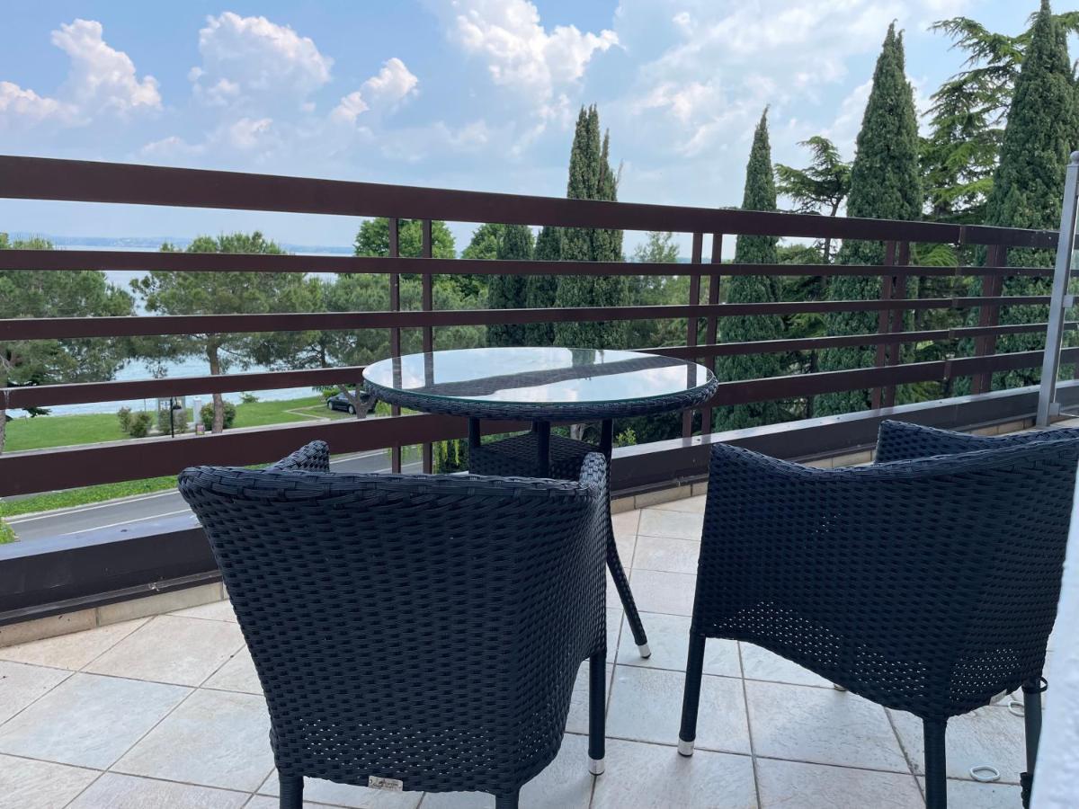 Residence Alexandra Stay Sirmione Exterior foto