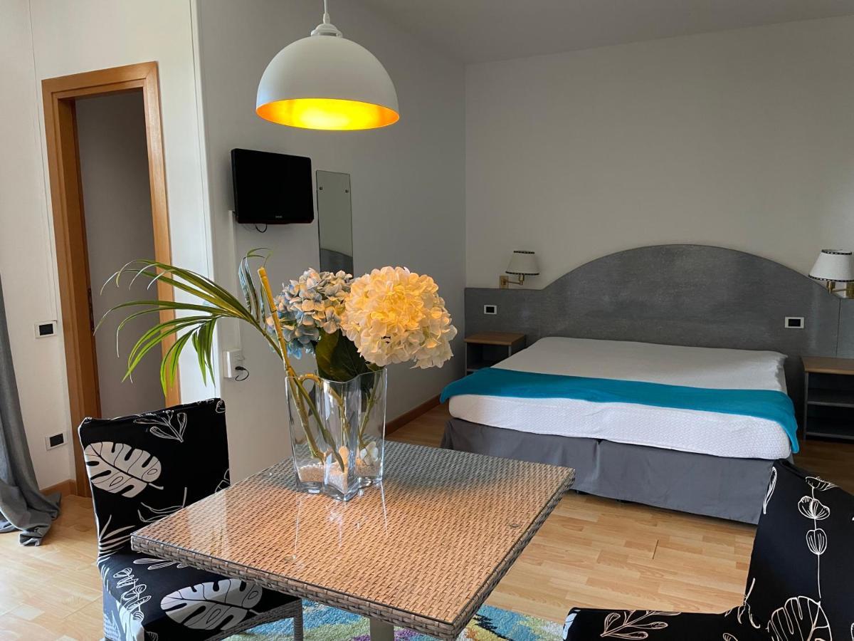 Residence Alexandra Stay Sirmione Exterior foto
